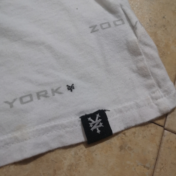 3/$30    ZOO YORK Shirt - Picture 5 of 11
